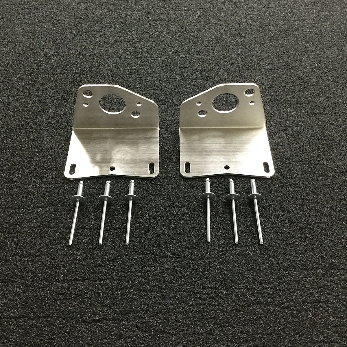 Racecraft 79-04 Mustang Rivet On Rear Hood Dzus Tabs – Tin Soldier
