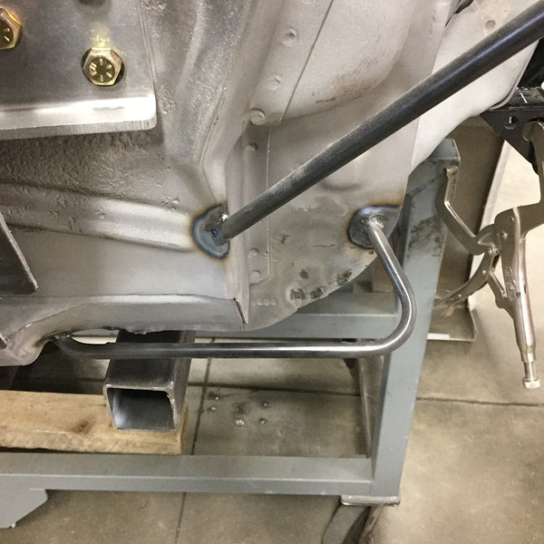 79-93 Mustang 1pc Front End Mounting Kit-Back Half-Split Fender