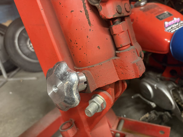 "The BOB Knob" - By Dan Parker, "The Blind Machinist"
